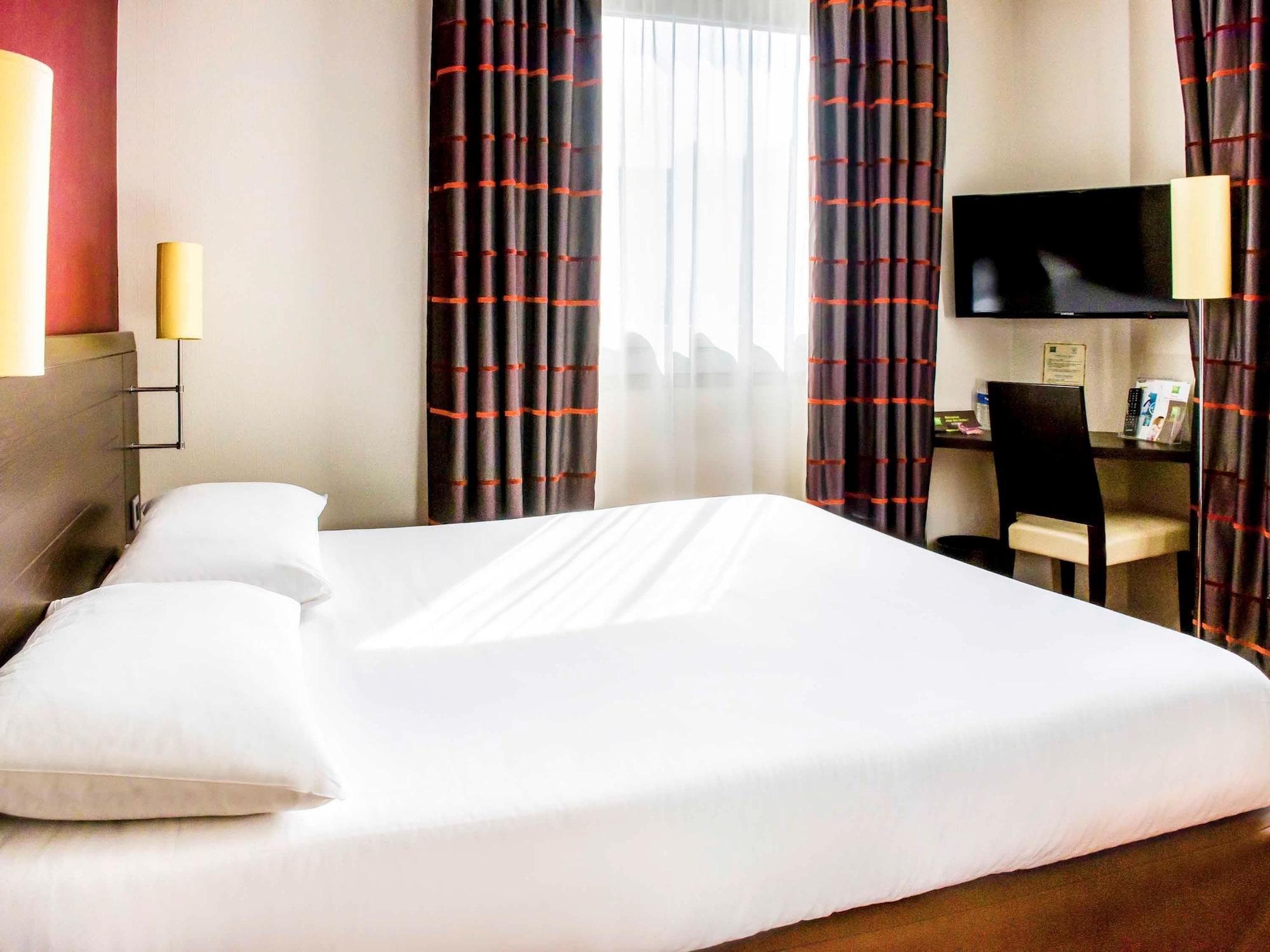Ibis Styles Nantes Centre Place Royale Экстерьер фото