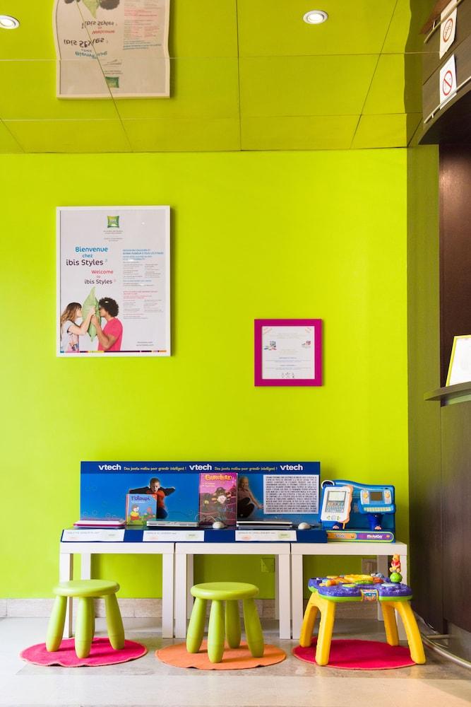 Ibis Styles Nantes Centre Place Royale Экстерьер фото
