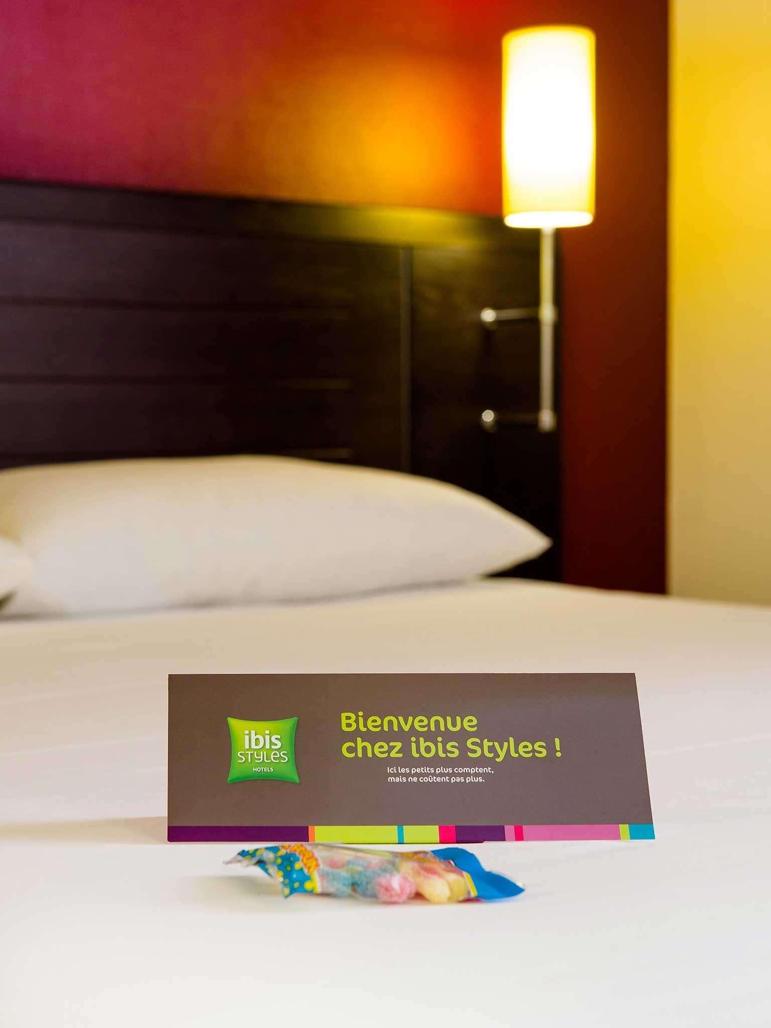 Ibis Styles Nantes Centre Place Royale Экстерьер фото