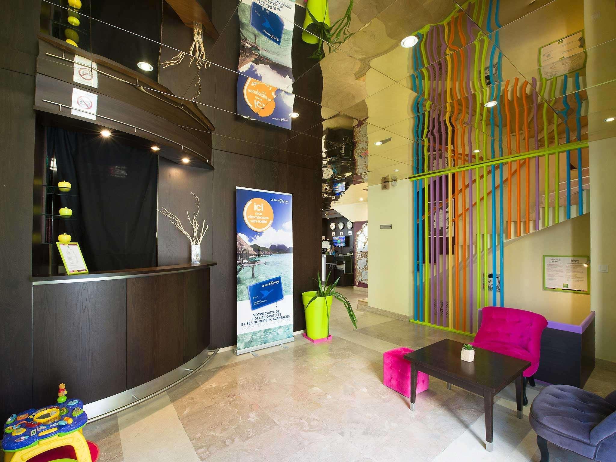 Ibis Styles Nantes Centre Place Royale Экстерьер фото