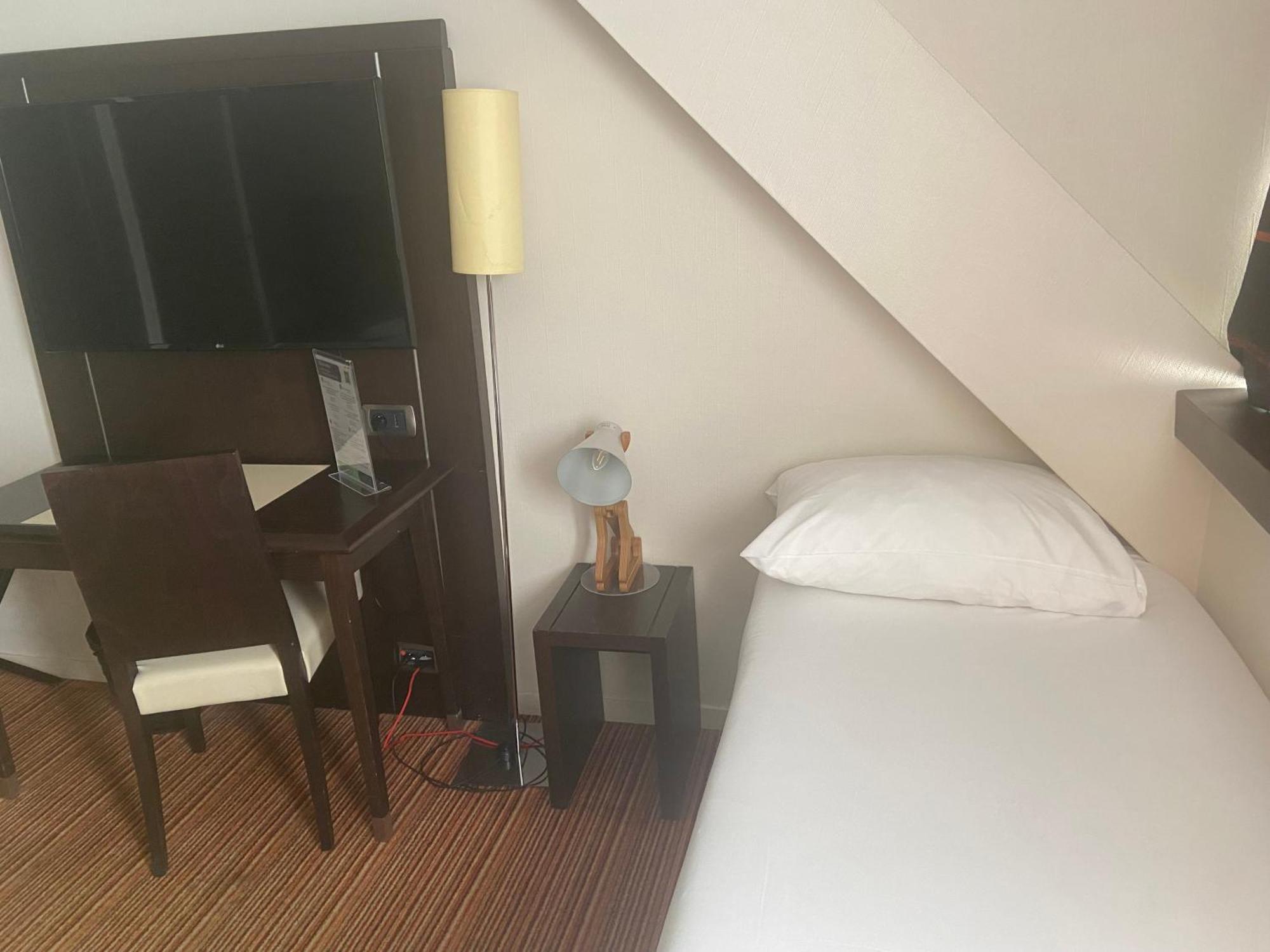Ibis Styles Nantes Centre Place Royale Экстерьер фото