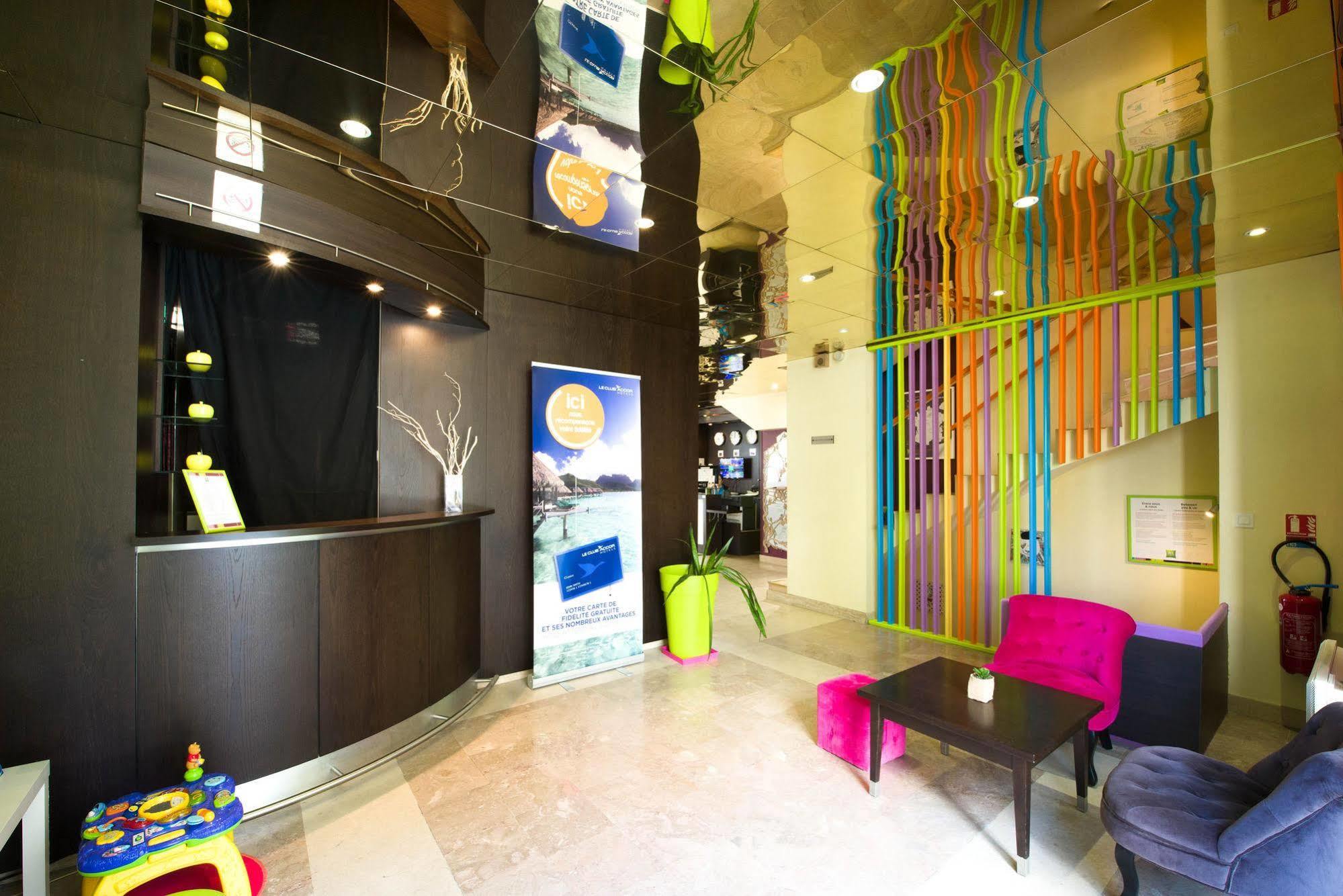 Ibis Styles Nantes Centre Place Royale Экстерьер фото